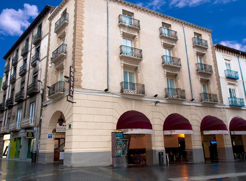 Hostal Rugaca Huesca Exterior photo